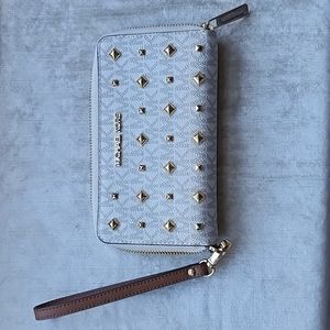 Michael Kors Wristlet Wallet